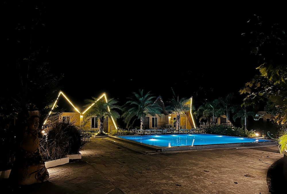 Bird's Nest Resort - Shahapur