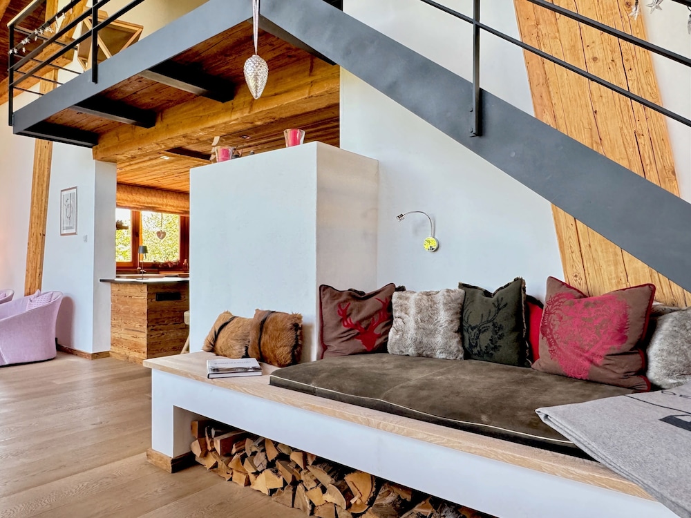 KitzCharme Penthouse by belle-stay