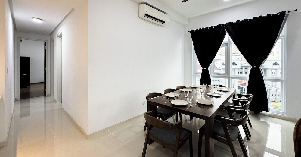 Met1 Residences Mont Kiara by Airhost