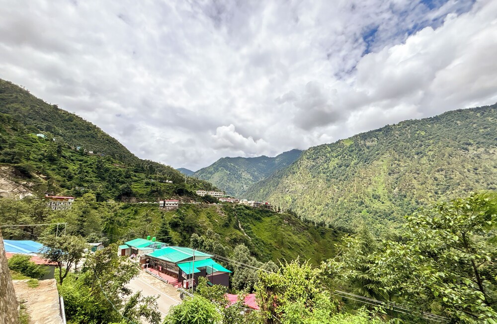 The Sona Heli Resort