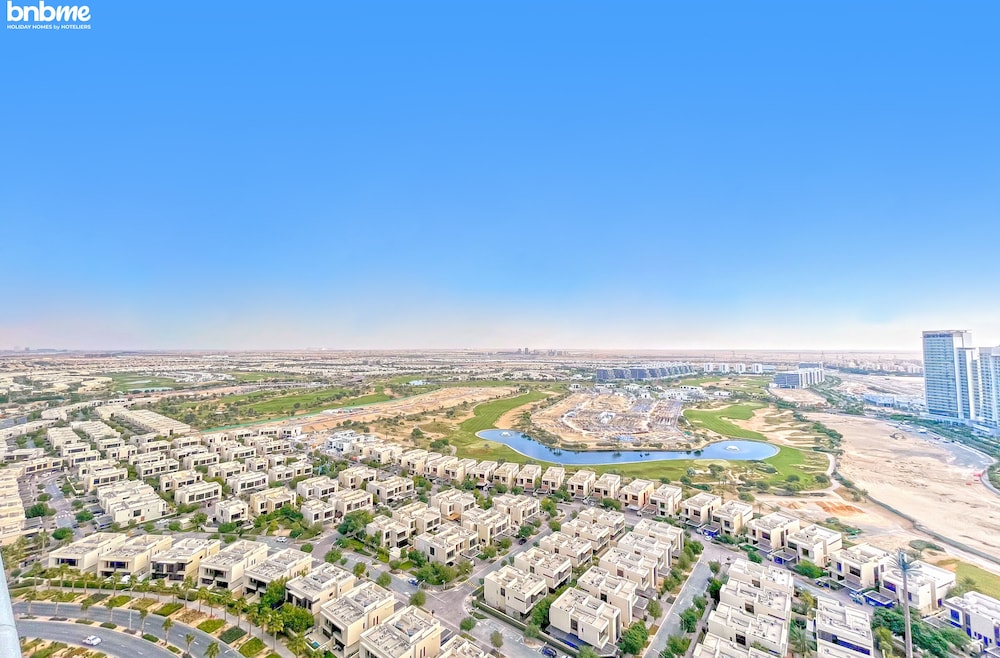 bnbme | Damac Hills Carson Tower | STUDIO