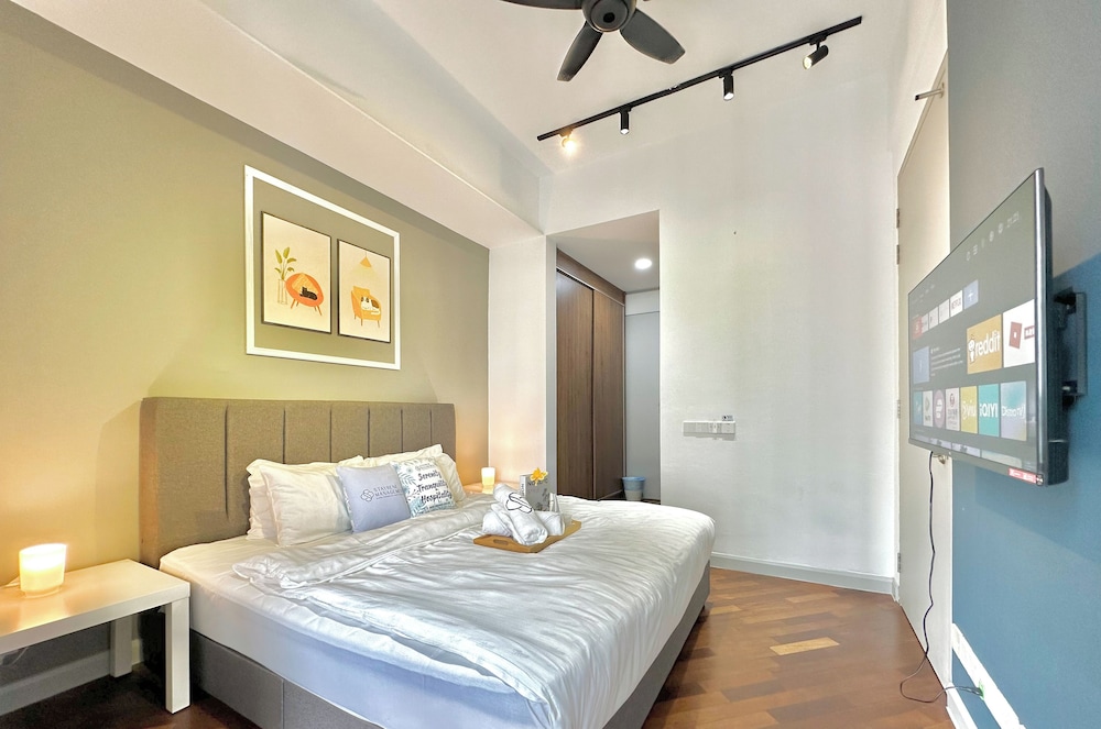 Grand Medini Residence by Stayrene