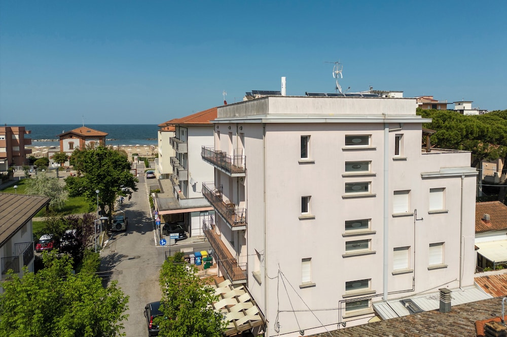 Residence 3 Trilo&Suites