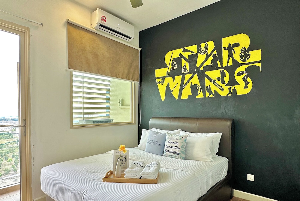 Afiniti Residences Medini by Stayrene