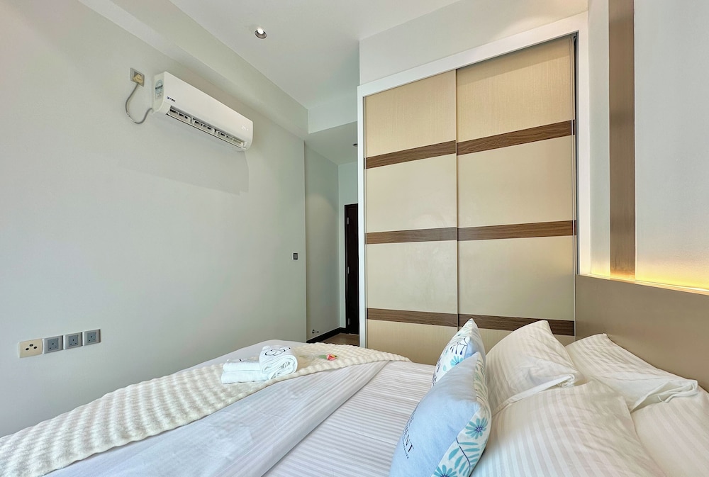Paragon Suites CIQ By Stayrene