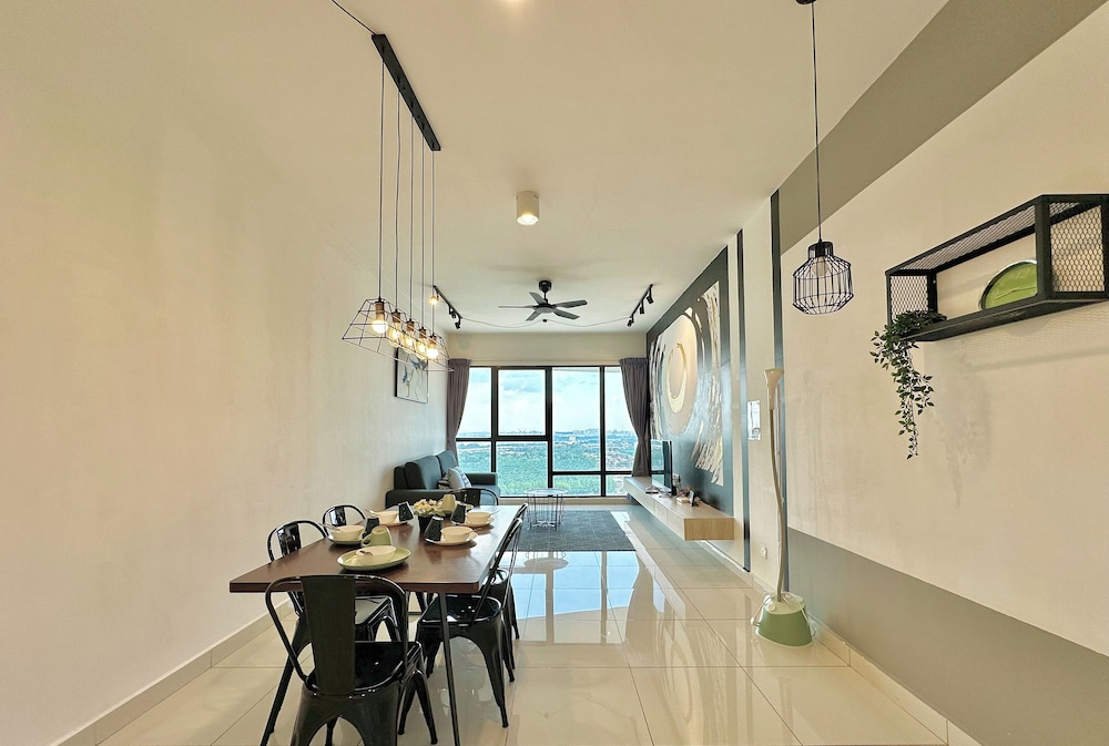 Southkey Mosaic Mid Valley by Stayrene