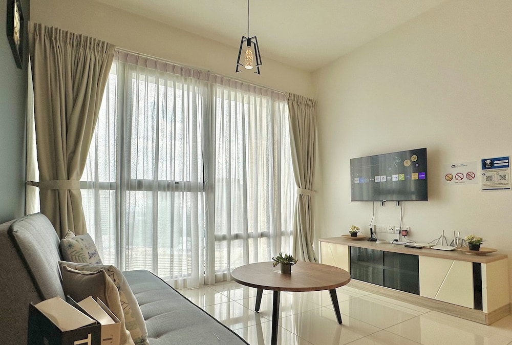 Southkey Mosaic Mid Valley by Stayrene
