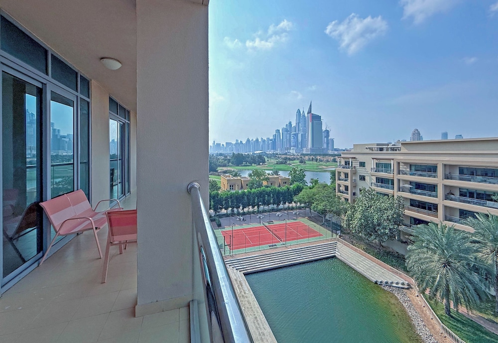 bnbme - Golf Tower - 2 BDR