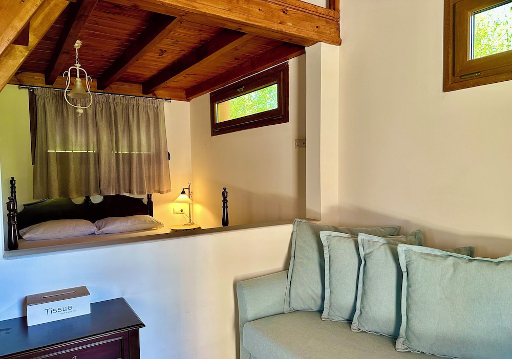 Genari Beach Apartments Garden View Retreat