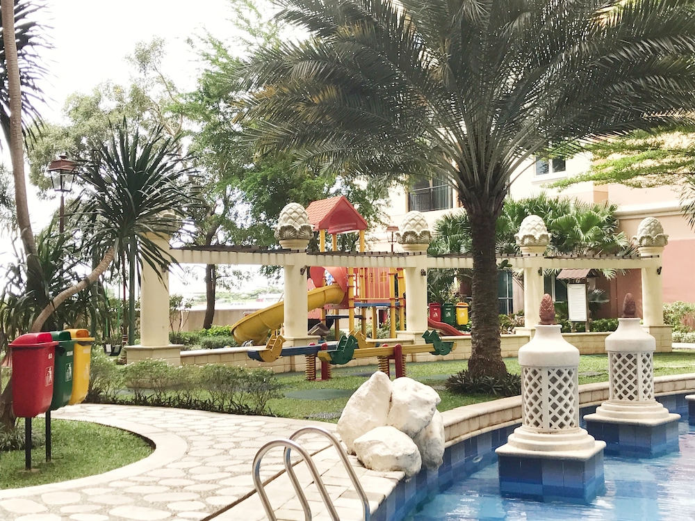 Ravarine Suite Apartment