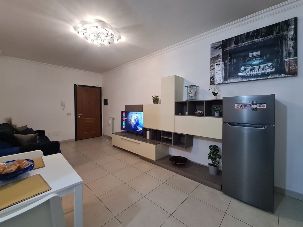 Rooms And Comfort Apartment