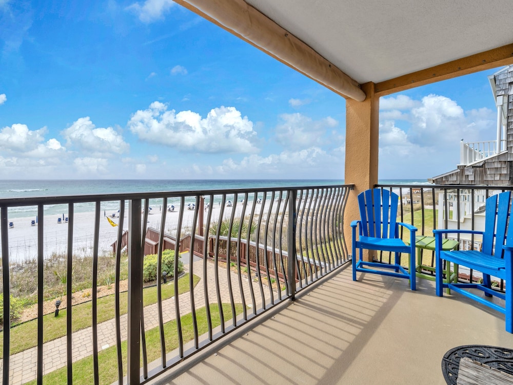 Coral Reef Club 32 1 Bedroom Condo