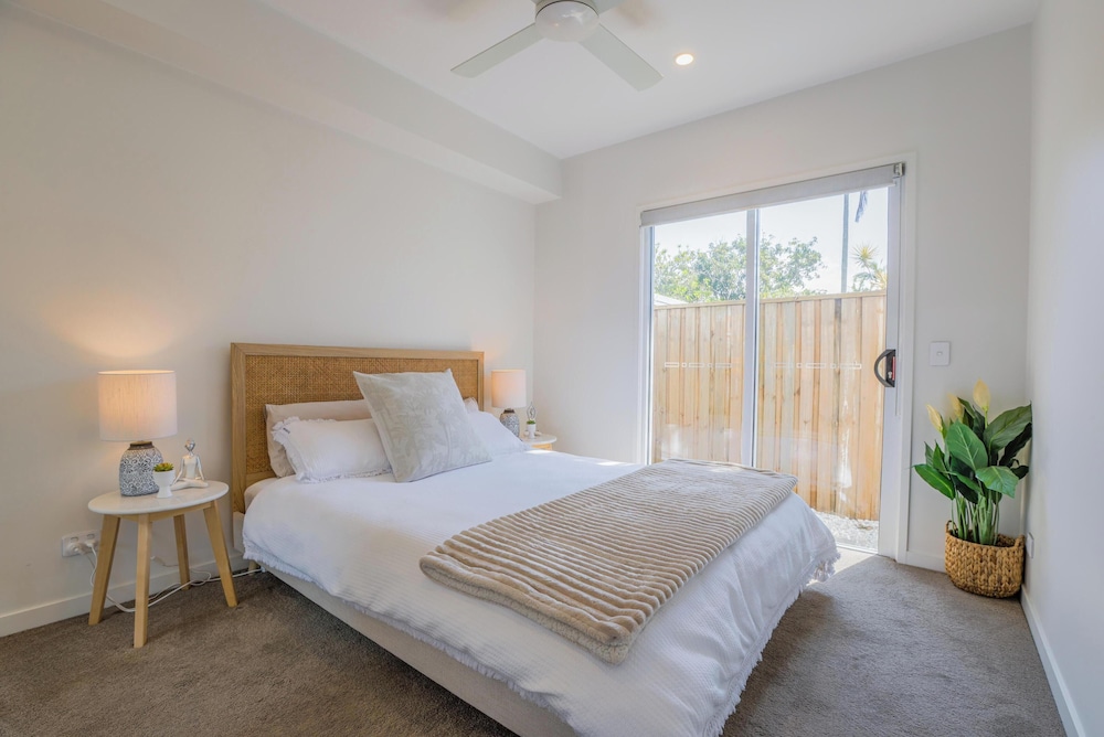 Cedar Sands Hideaway - 4BRM Home