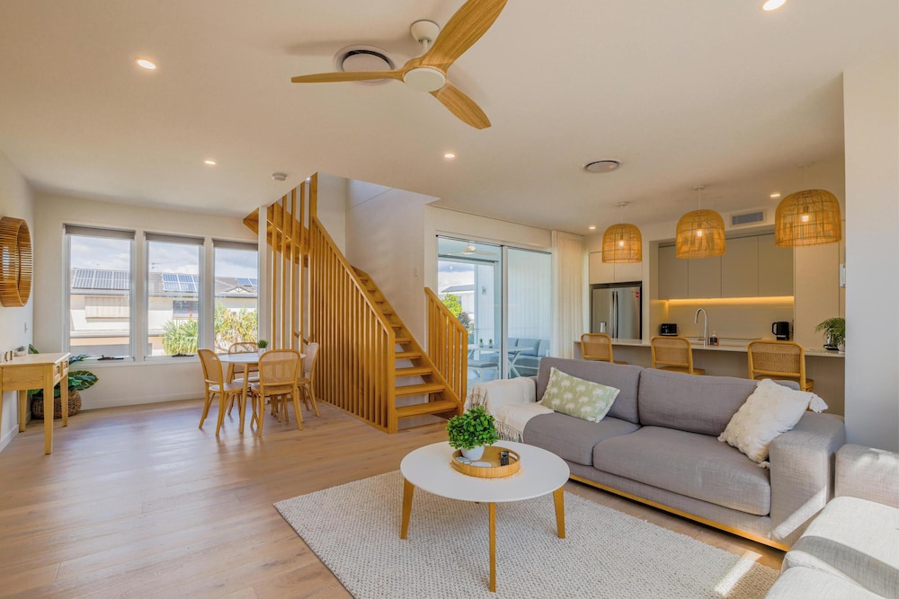 Cedar Sands Hideaway - 4BRM Home
