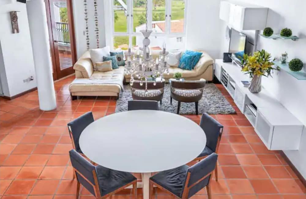 Golfside Villas - Property Image 149
