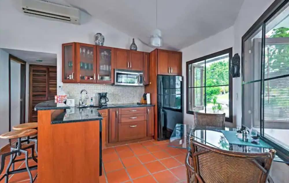 Golfside Villas - Property Image 34