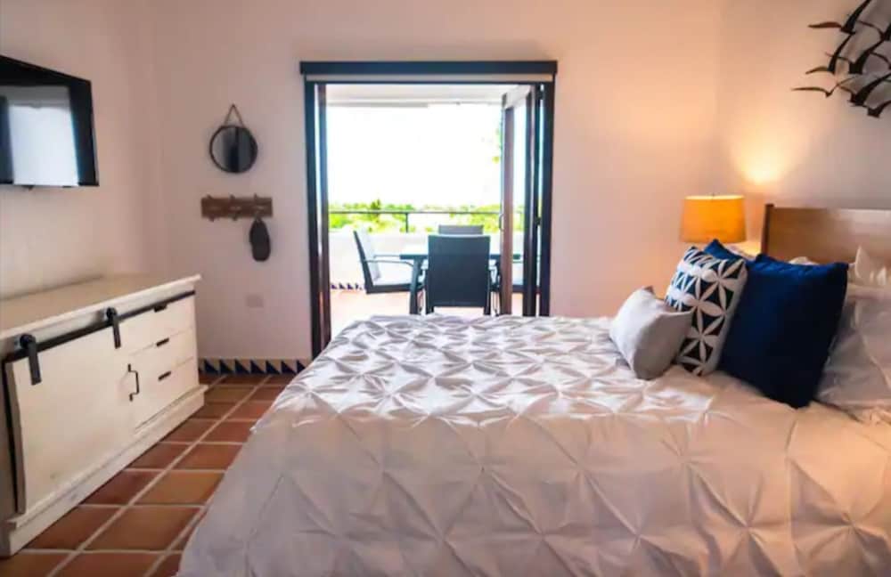 Golfside Villas - Property Image 6