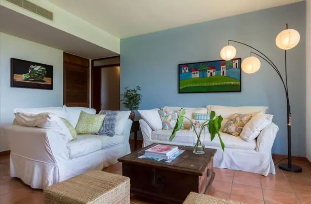 Golfside Villas - Property Image 40