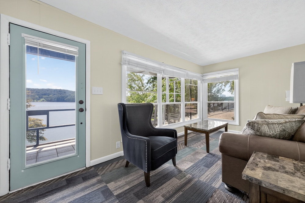 Lakefront Getaway With Private Dock & Scenic Views 3 Bedroom Home