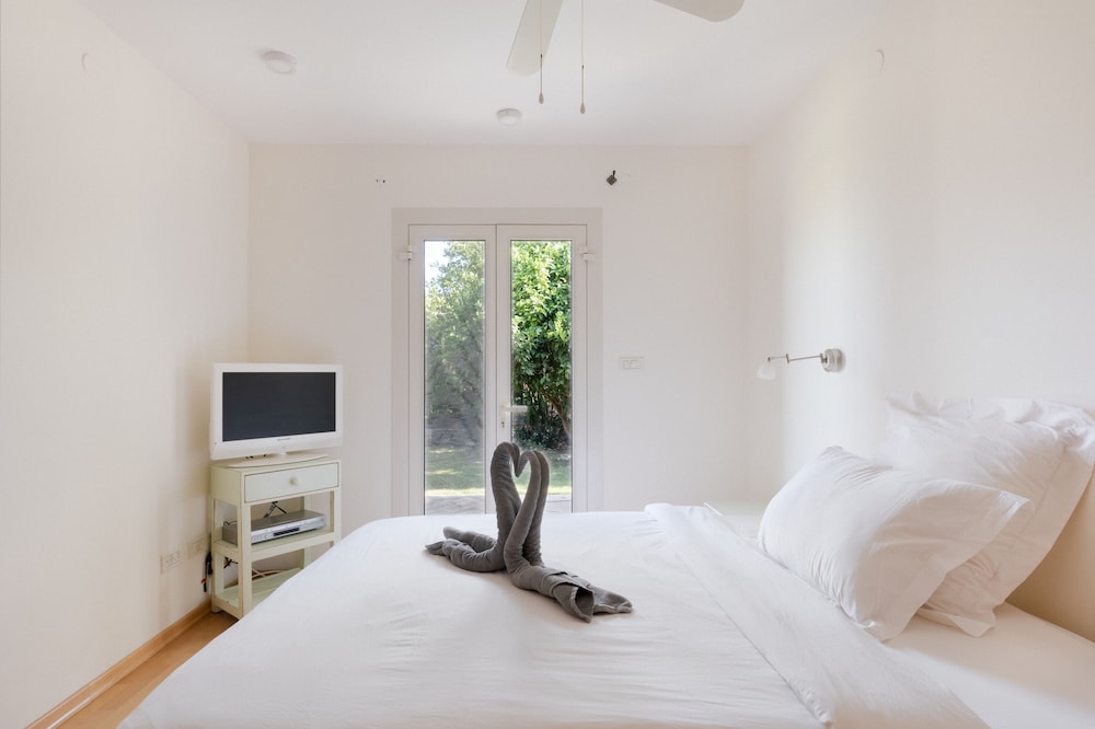 Almagor House view 2
