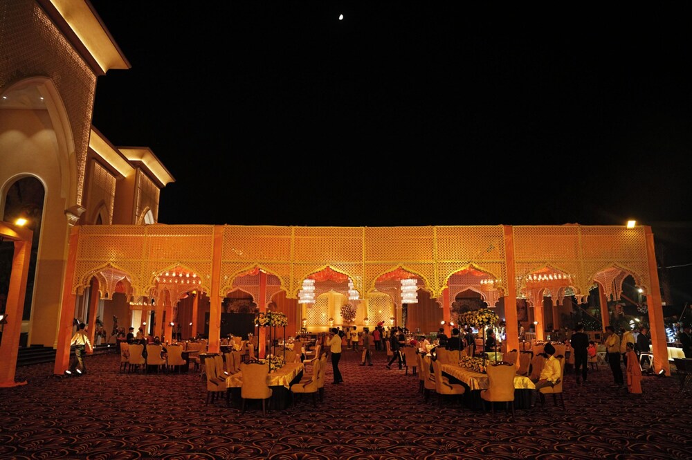 Maribella Hotel & Resort