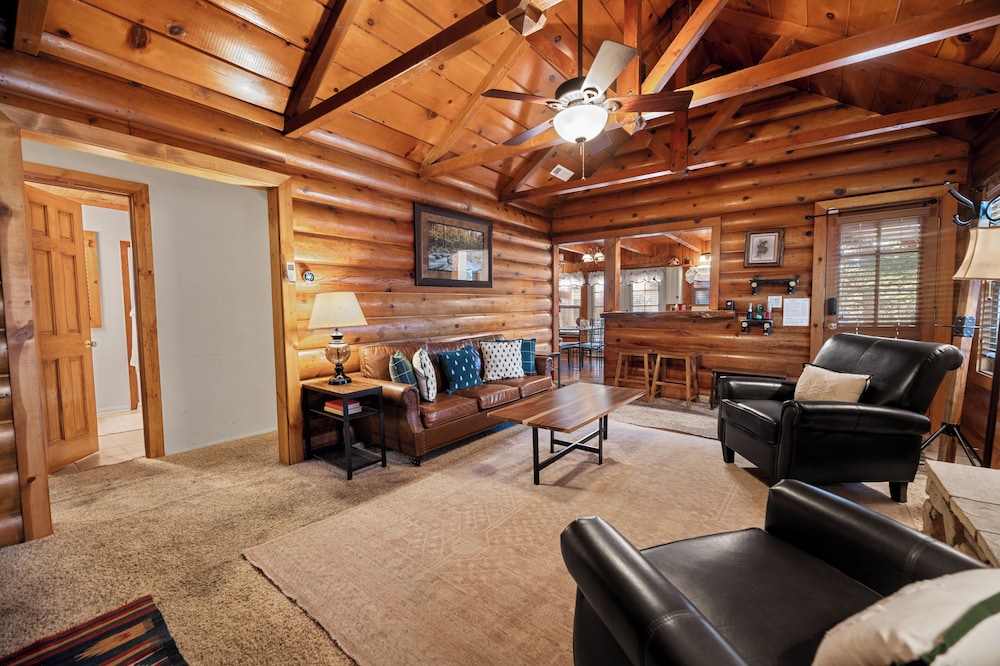 Fox Cabin