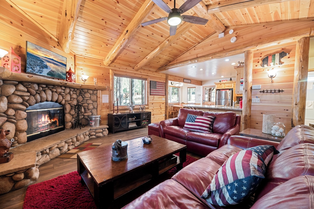Catalina Creekside Cabin