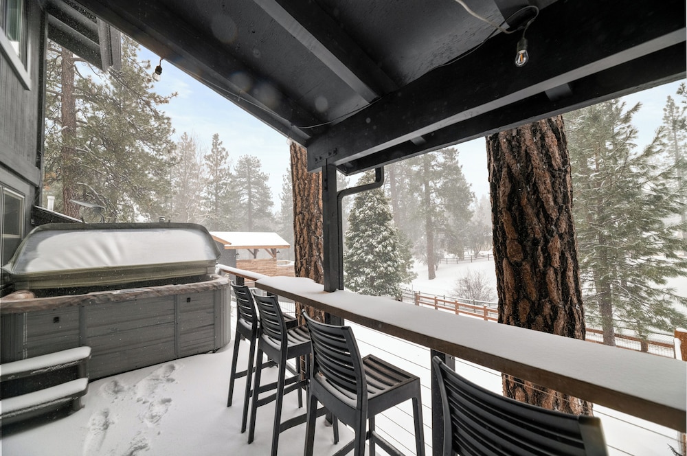 Sugarpine Retreat