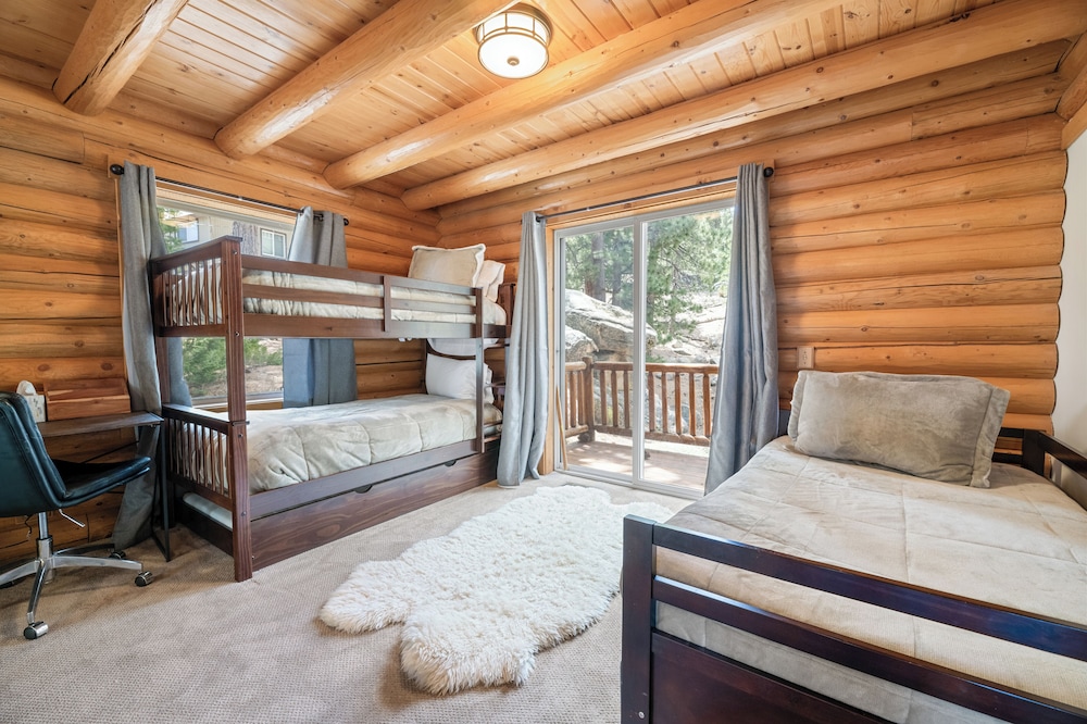Lakeview Lodge