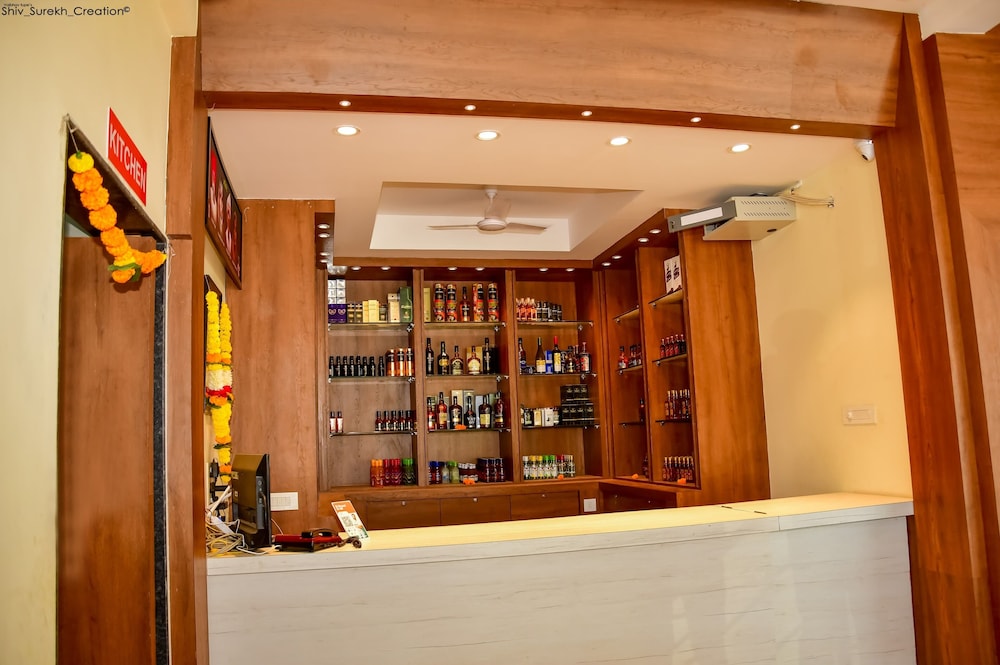 HOTEL ABHIJEET EXECUTIVE