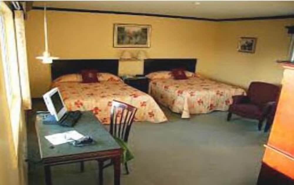 Down Towner Inn