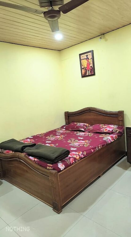 Mauli cottage