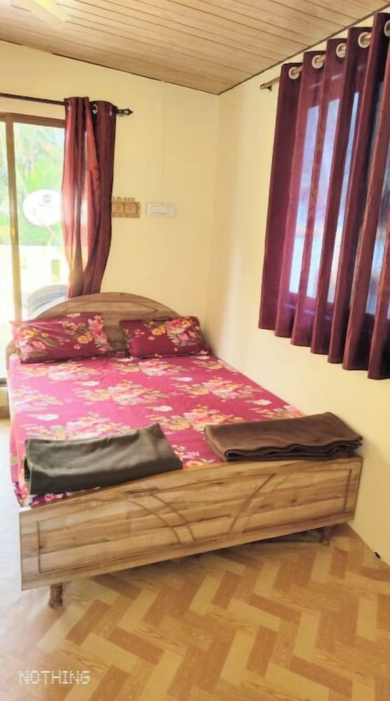 Mauli cottage