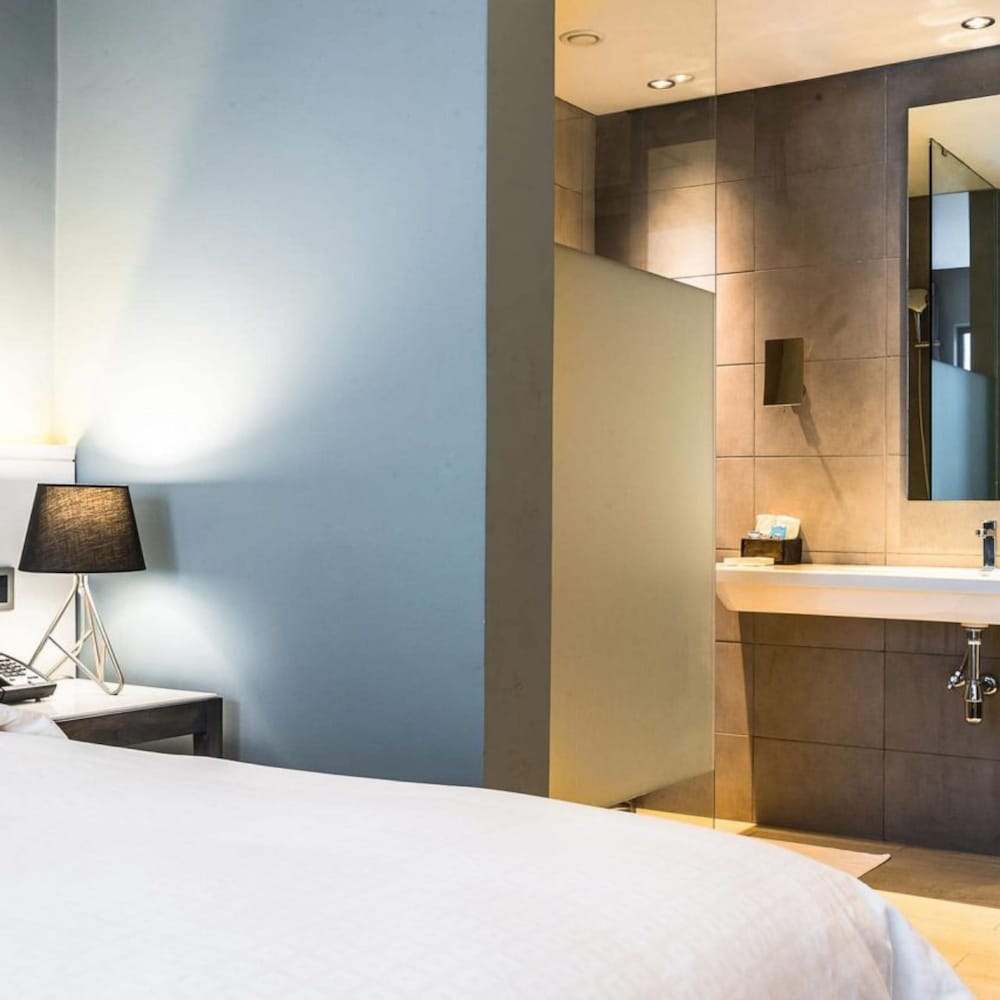 Trademark Hotel, Trademark Suite Single Room in Nairobi No004 view 5