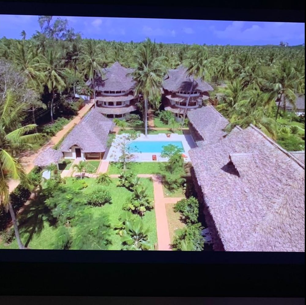 Superior Deluxe Single Room view 4