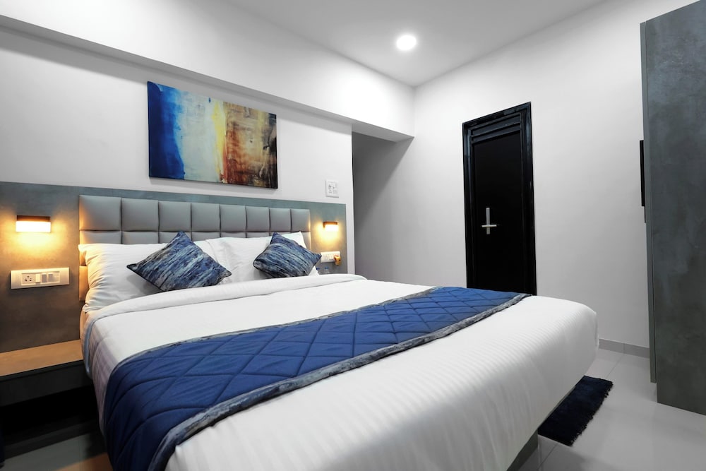 Aleta Residency
