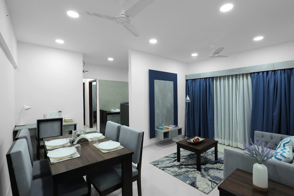 Aleta Residency