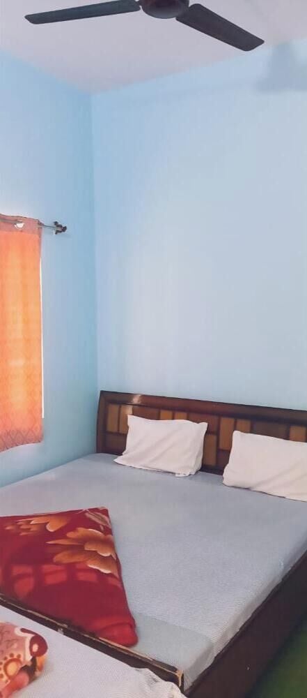 Hotel Dev Darshan & Restaurant