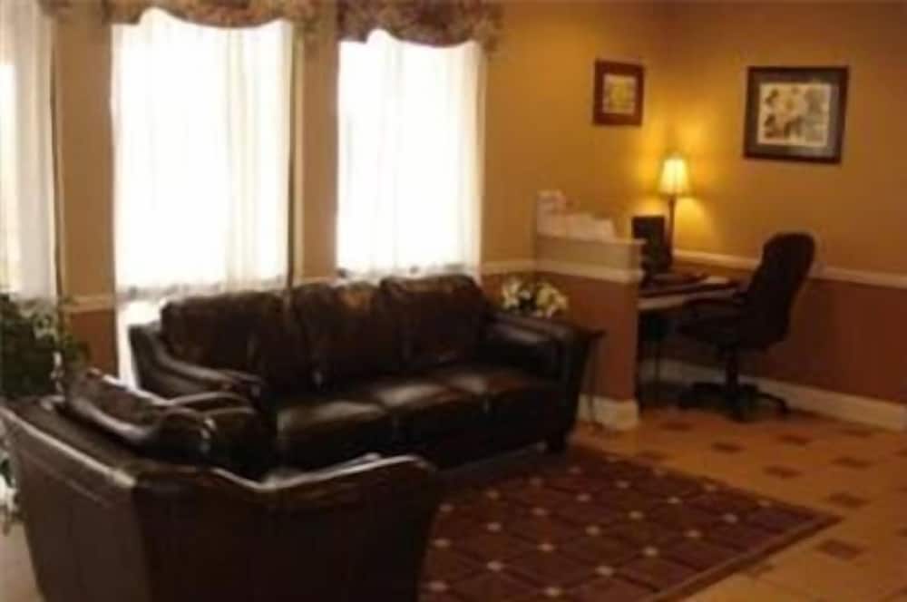 Americas Best Value Inn and Suites Aberdeen view 2