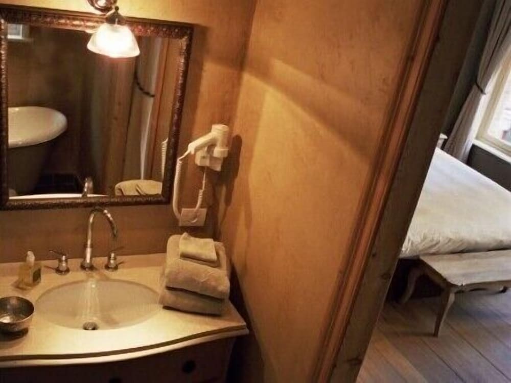 Bruges Vacations - 1669 Bed Breakfast - Property Image 7