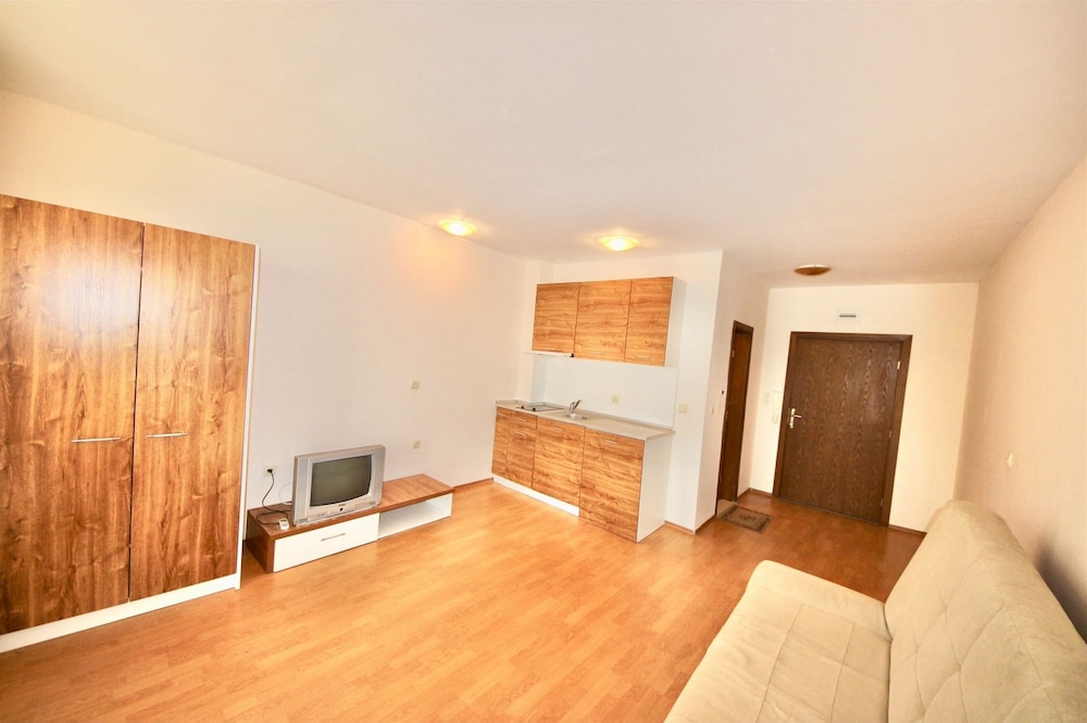 Menada Eden Apartments
