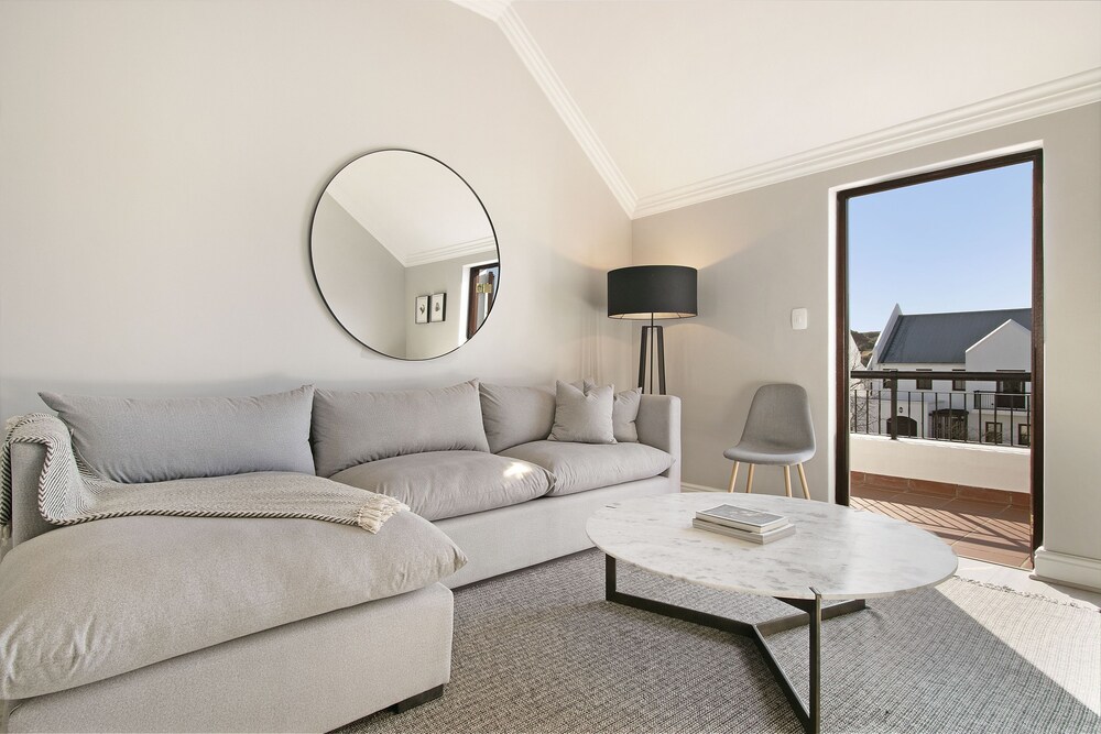 Winelands Golf Lodges at De Zalze