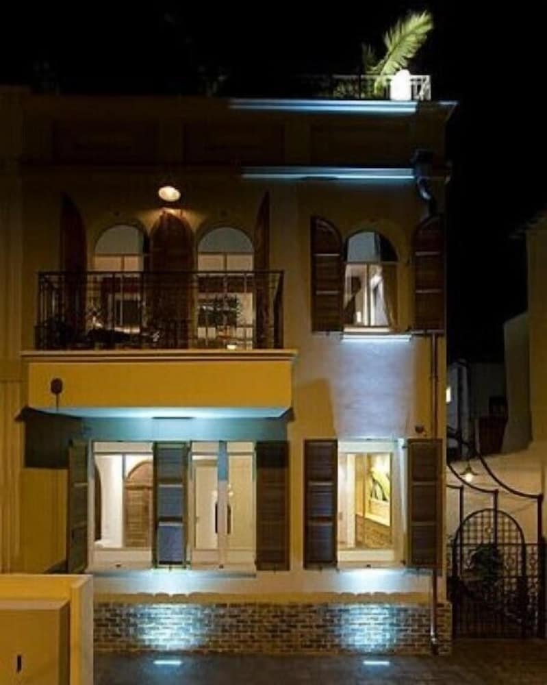 Tel Aviv Home