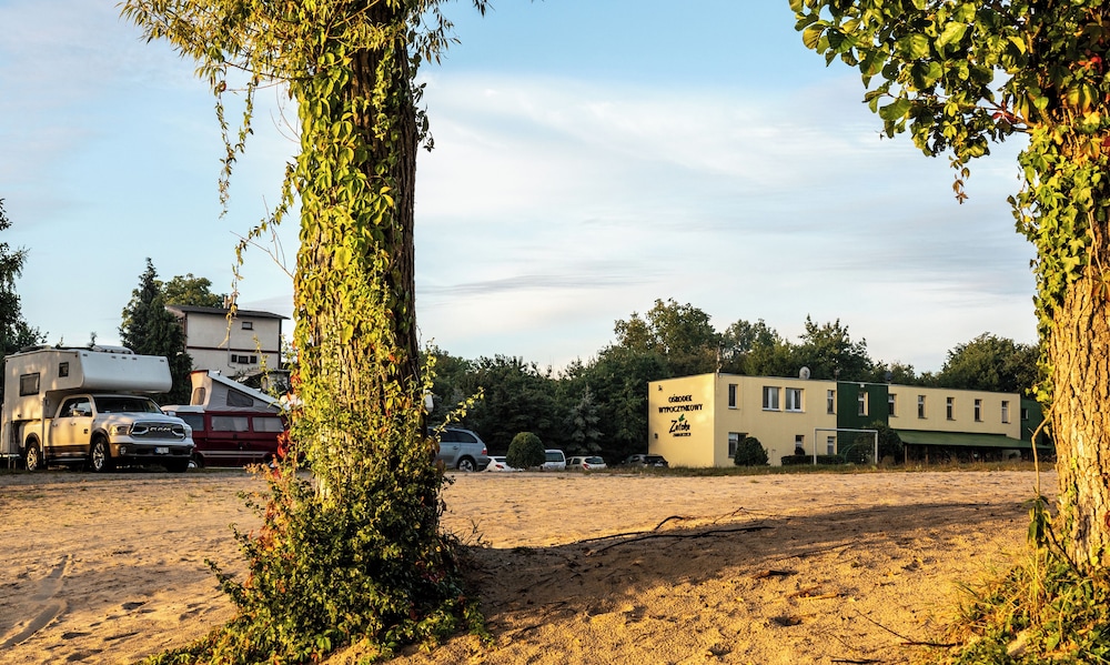 Zatoka Zabłockich Ośrodek Wypoczynkowy