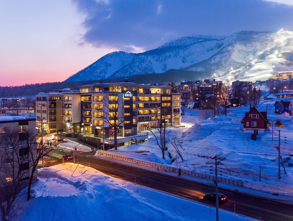 Hotel Chatrium Niseko - Image 1