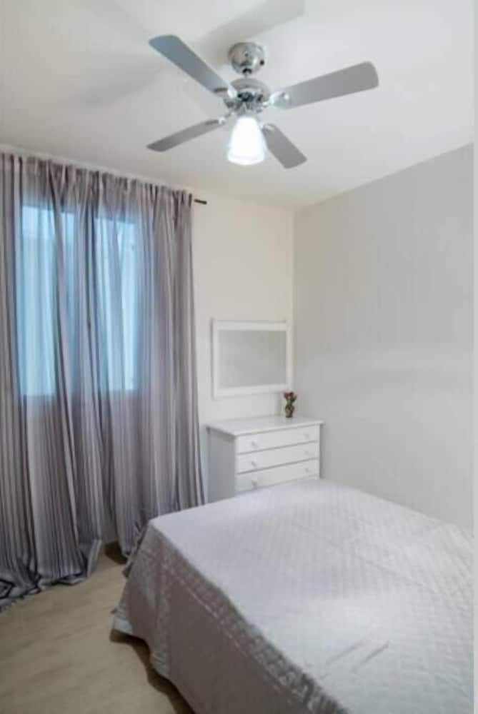 Contessa Elli Residences