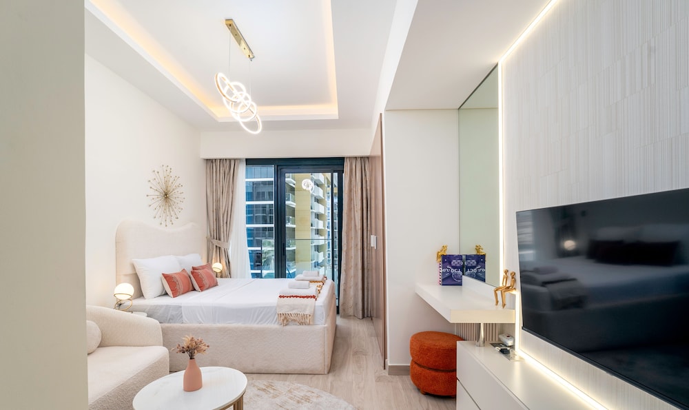 Unique Studio in Azizi Riviera