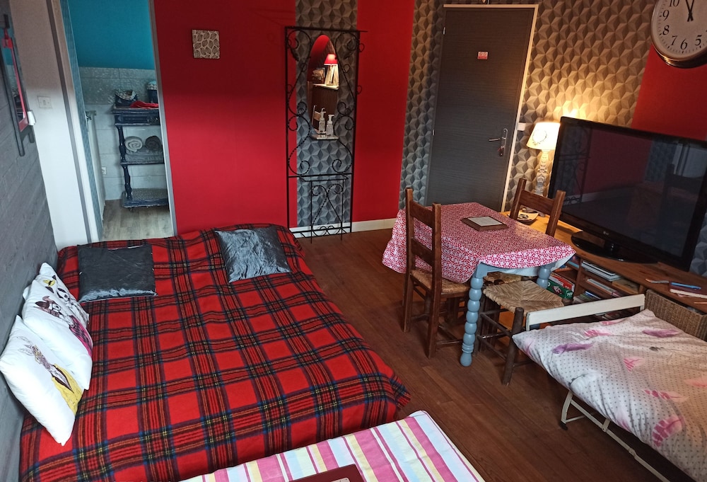 APPARTEMENT 30m2-une chambre-3 à 4 pers