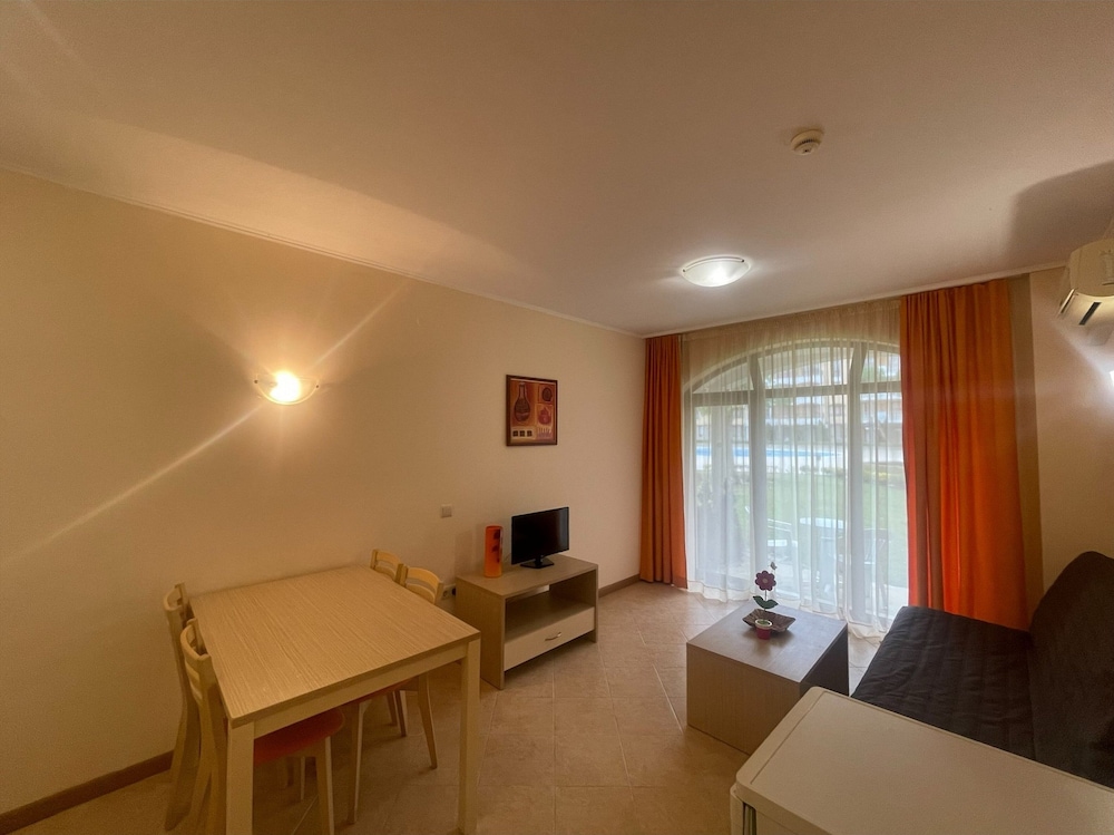 Menada Royal Sun Apartments
