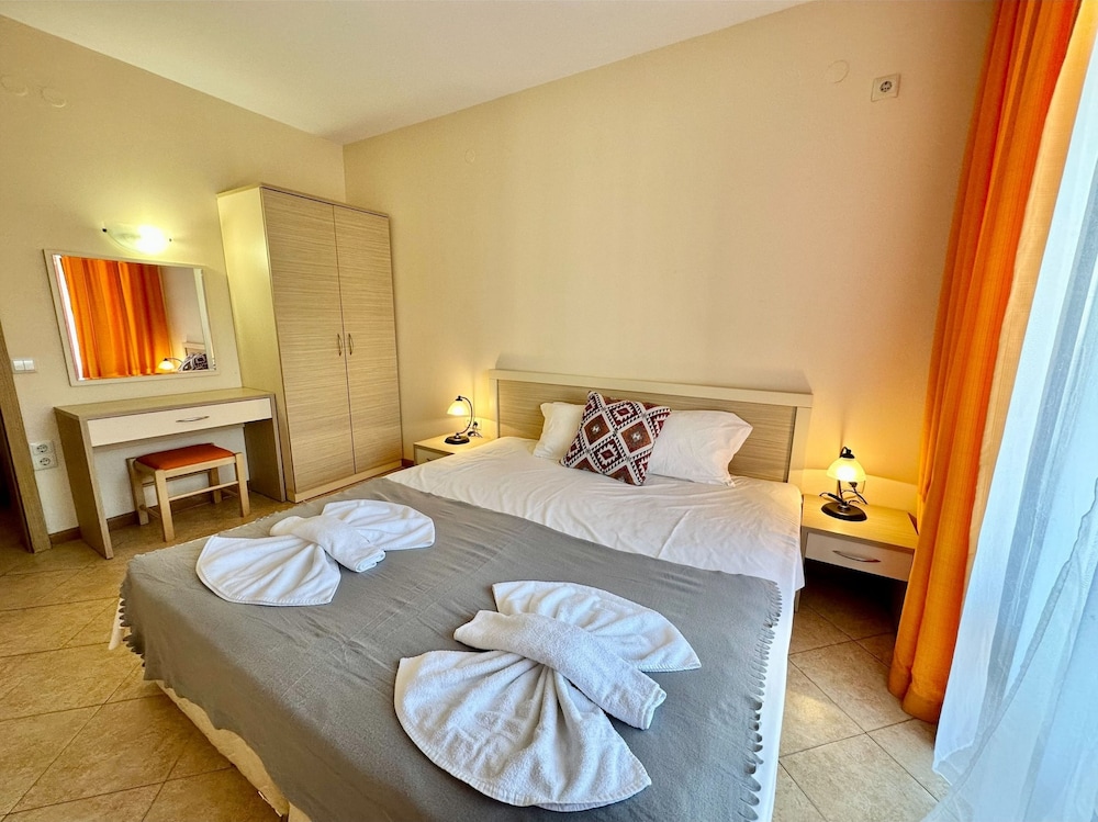 Menada Royal Sun Apartments